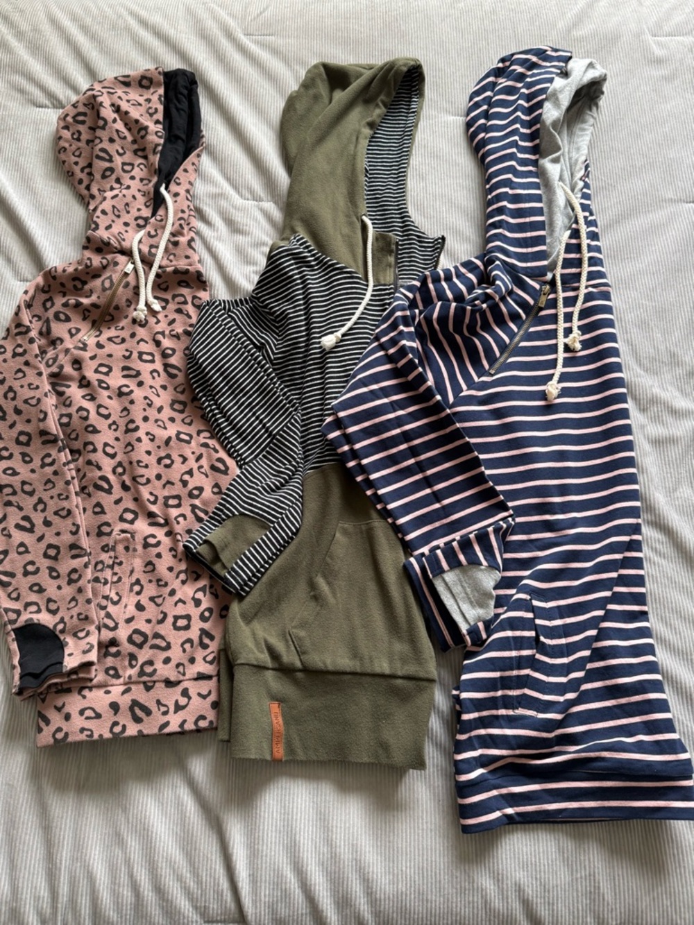Ampersand Ave &ave Hoodie Lot of 3 Size Large